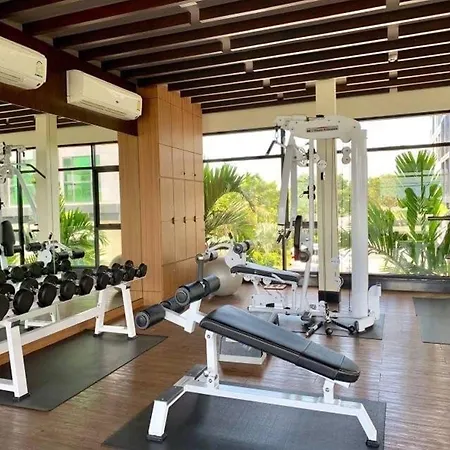 Dusit Grand Condo View # Utrip Jomtien Beach Exterior photo