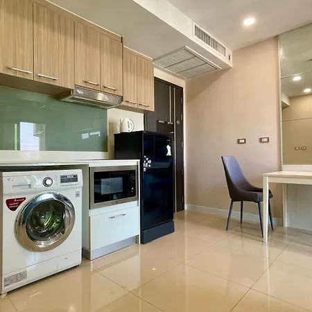Dusit Grand Condo View # Utrip Jomtien Beach Exterior photo