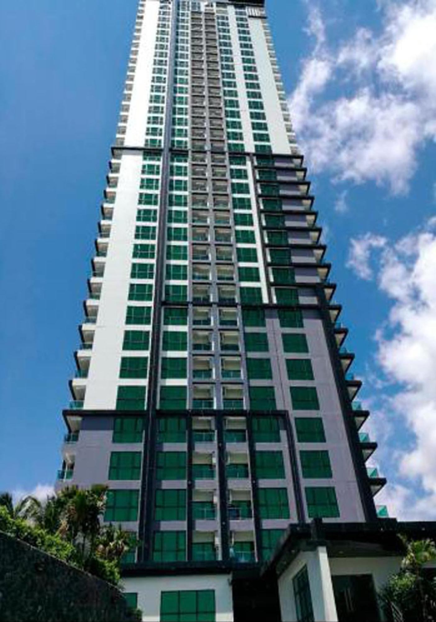 Dusit Grand View # Utrip * Jomtien Beach