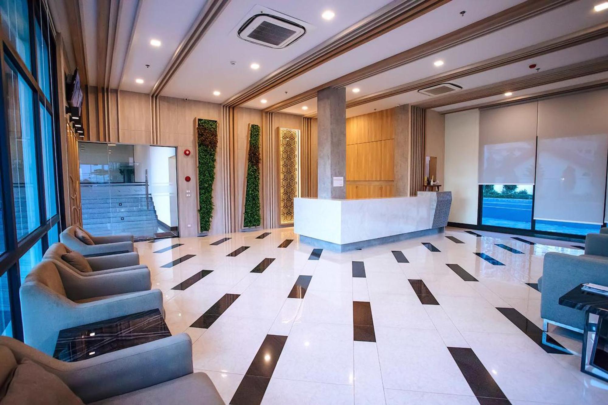 Apartment Dusit Grand View # Utrip